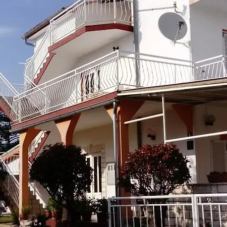 Guest house Haus Silvia *